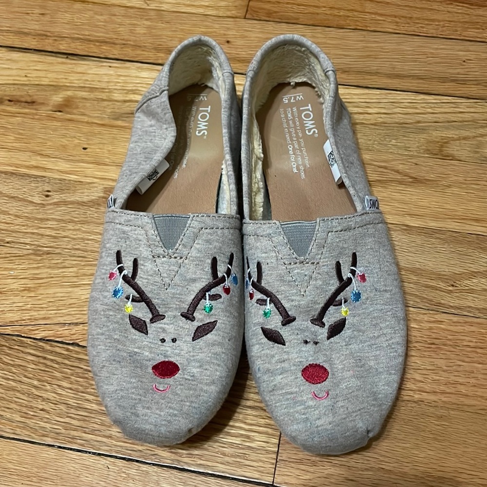 Toms